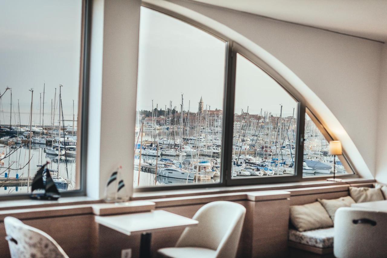 Hotel Delfin Izola Luaran gambar
