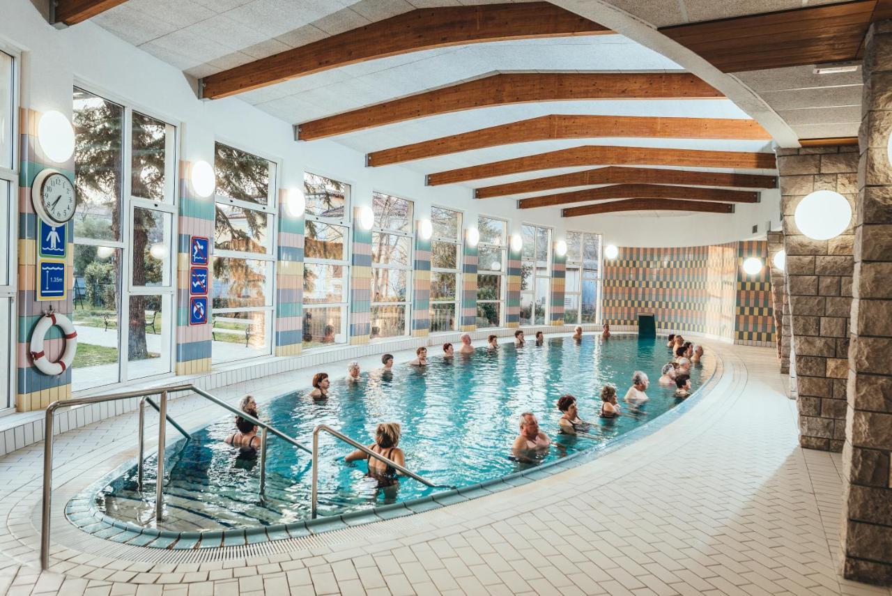 Hotel Delfin Izola Luaran gambar