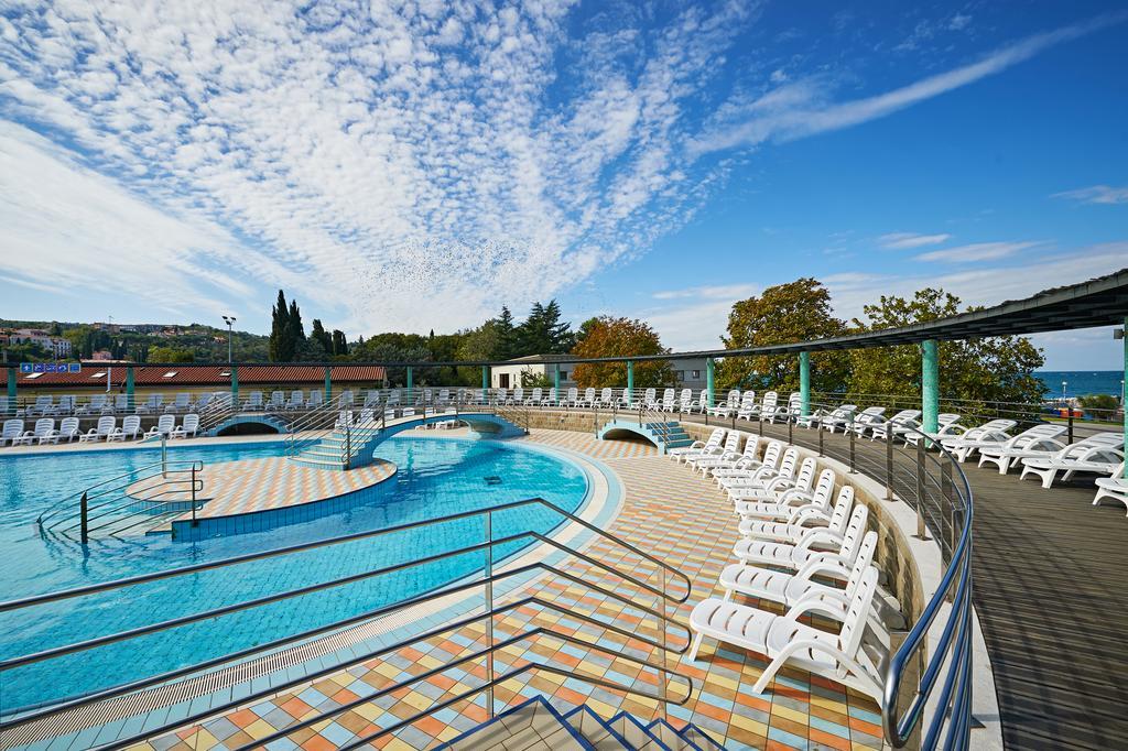 Hotel Delfin Izola Luaran gambar