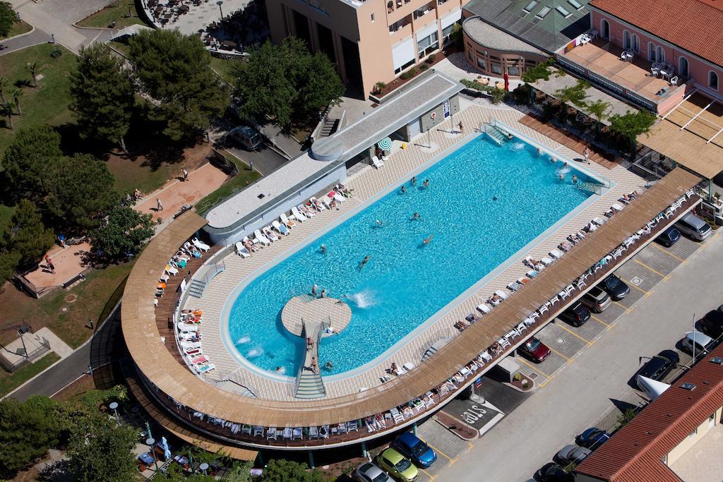 Hotel Delfin Izola Luaran gambar