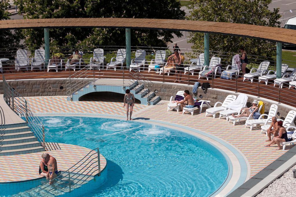 Hotel Delfin Izola Luaran gambar